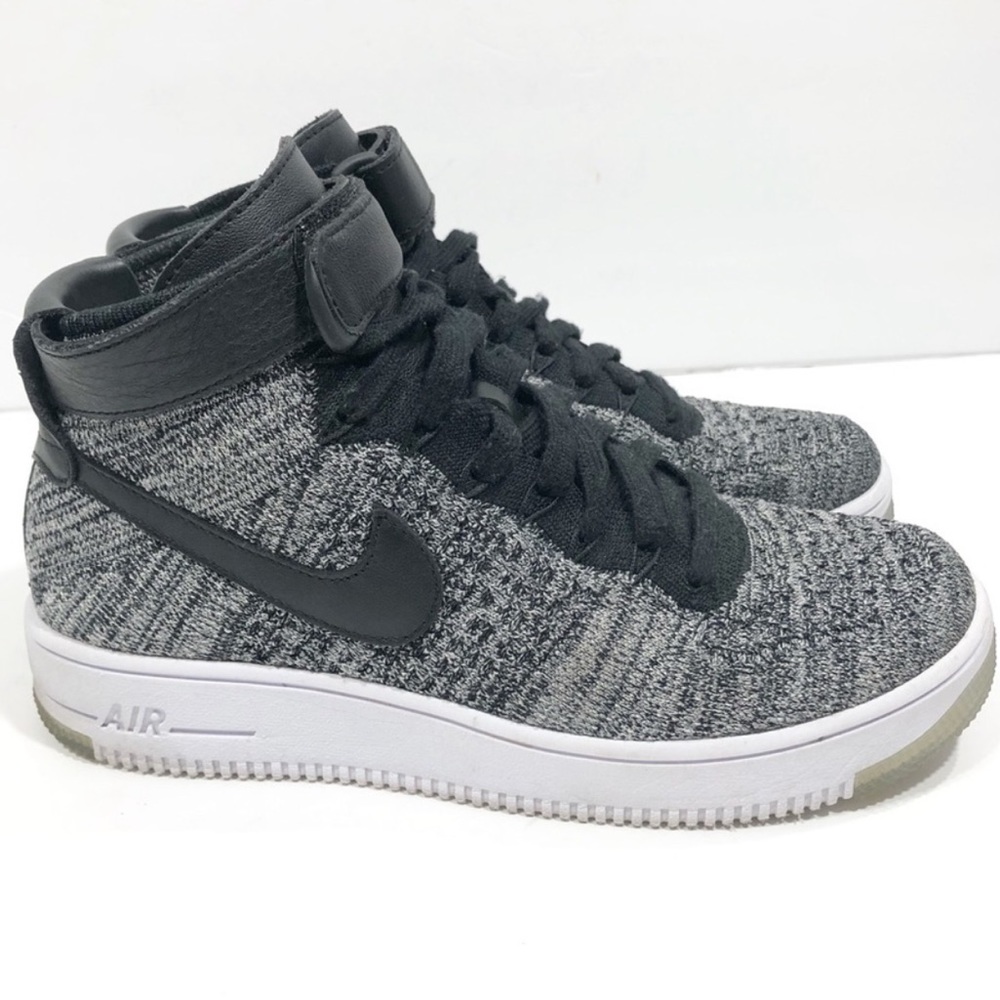 Nike Flyknit Air Force 1 sneakers